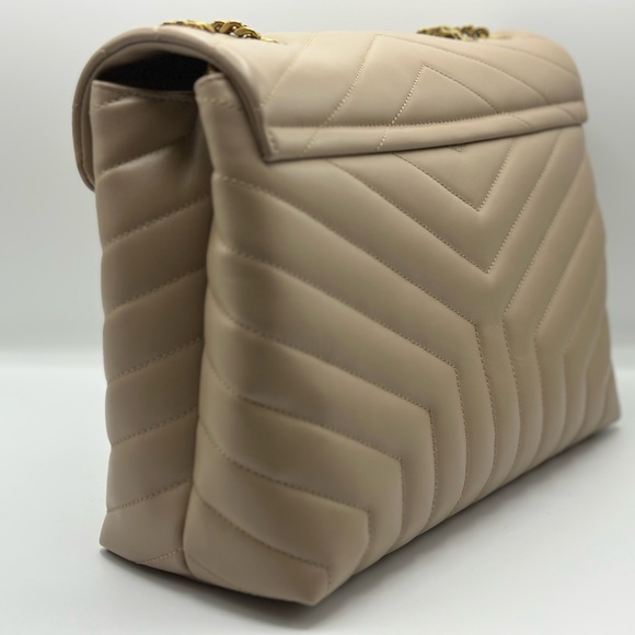 NWT and 100% AUTHENTIC SAINT LAURENT LOULOU MEDIUM BAG IN QUILTED LEATHER - Picture 4 of 13